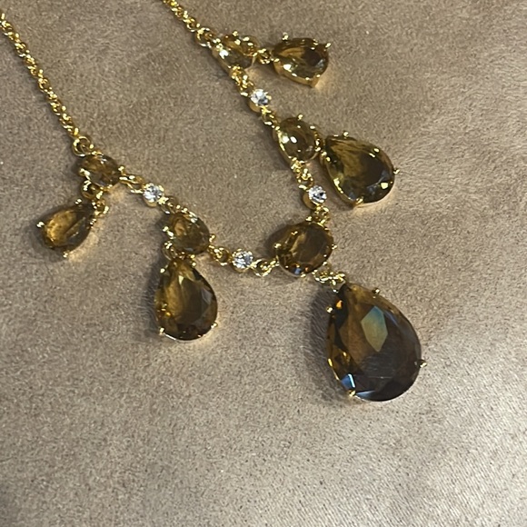 Carolee Necklace - Picture 4 of 4